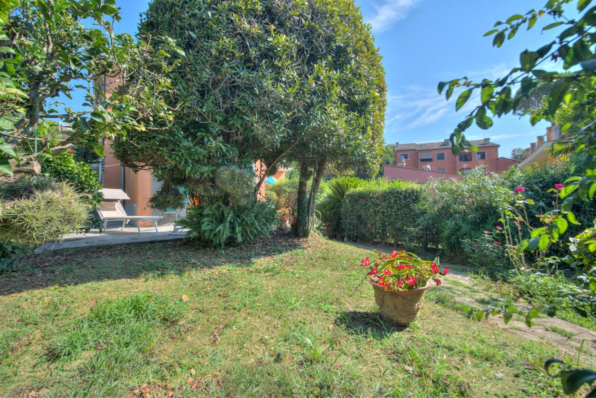 Nel Verde Rapallo Esterno foto